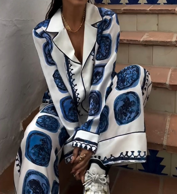 Gustė Moderni Dnevni Komplet za Udobje in Stil