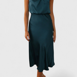 Rina - Elegantne Riided Draperija Kraega