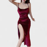 Gabriela - Žametna obleka z bočnim razporkom