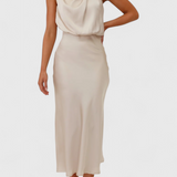 Rina - Elegantne Riided Draperija Kraega