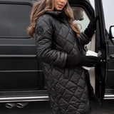 Bogna | Elegantna prešita puhovka s kapuco