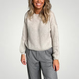 Svea | Eleganten pulover za dame za hladne dni