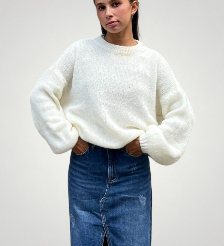 Svea | Eleganten pulover za dame za hladne dni