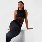 Lucinda - Dolga črna čipkasta obleka