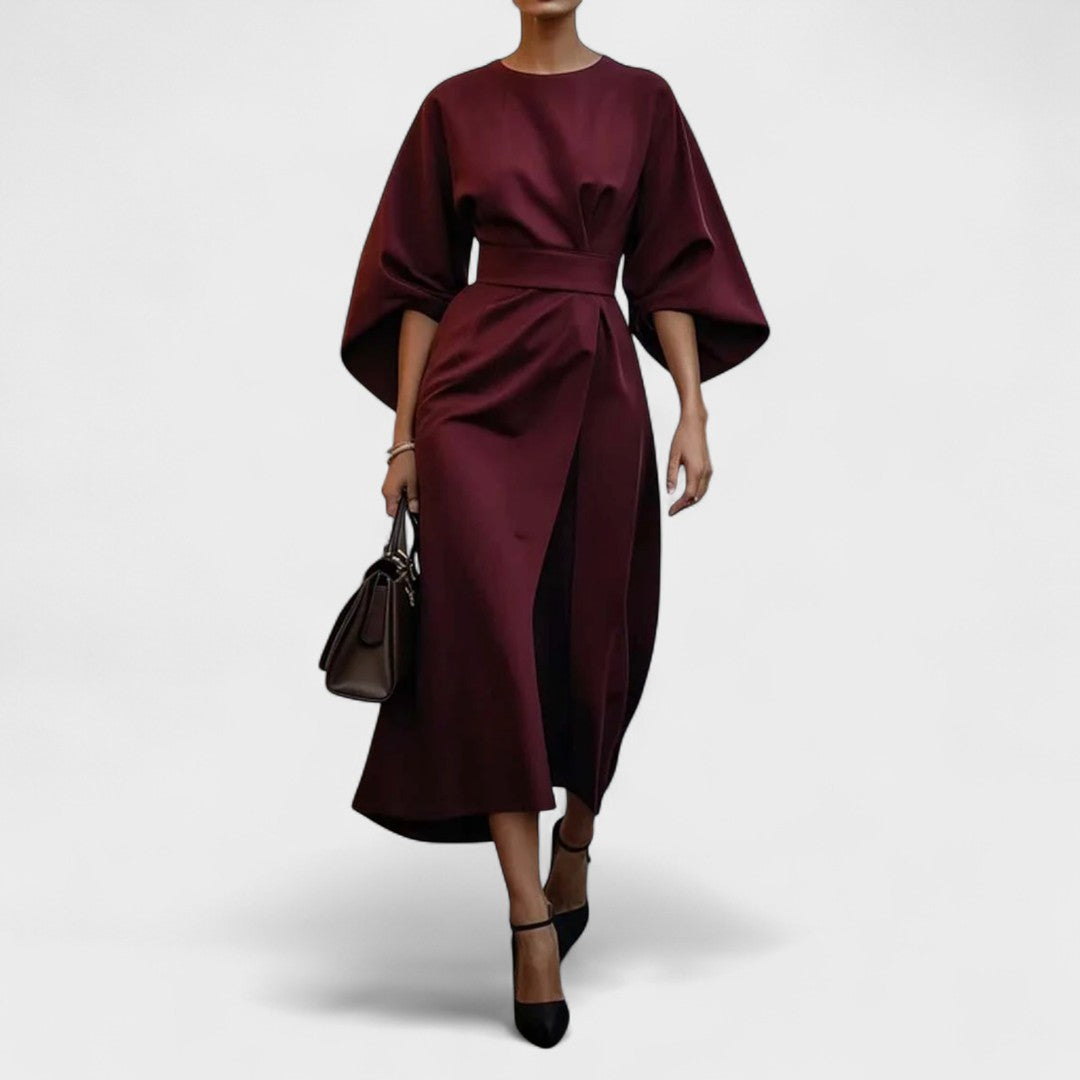 Sandra - Dolga obleka s pasom