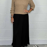 Michelle | Maxikleid z Jerseyjem in nabranim krilom