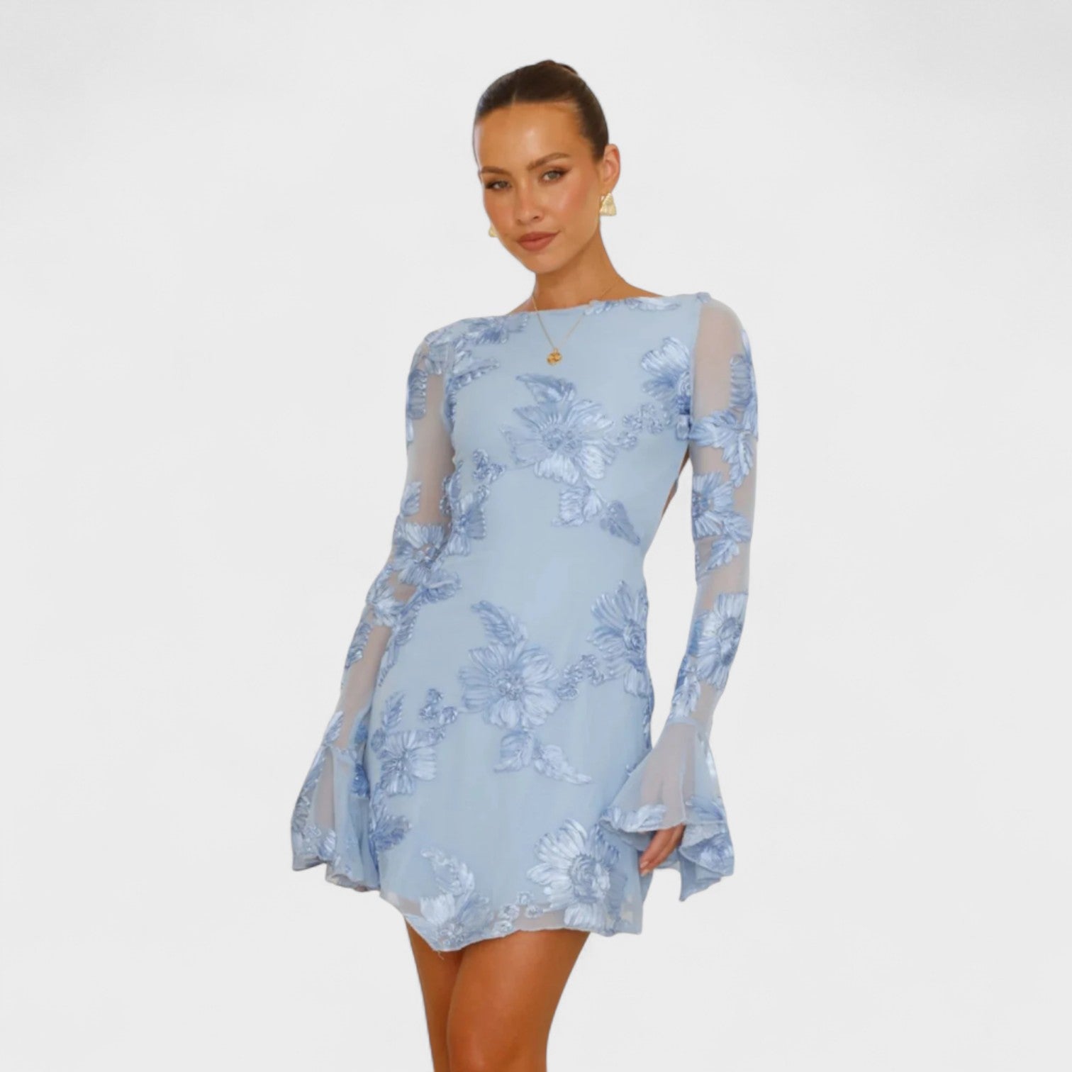 Julia - Oblačilo s cvetličnim čarom