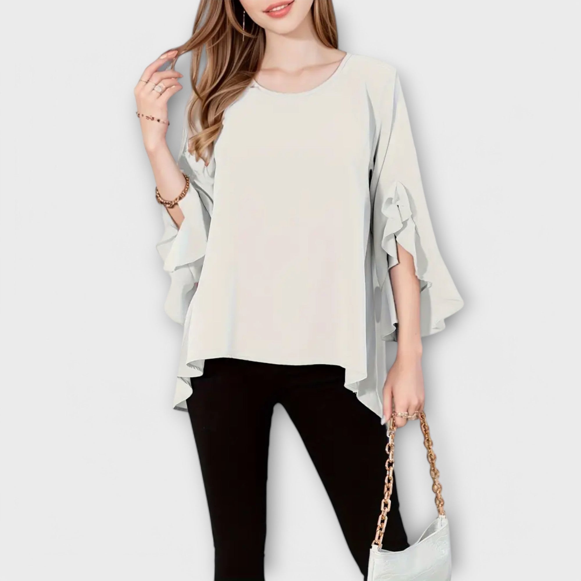 Anđa – Bluza z Volanami w Kolorze Niebieskim