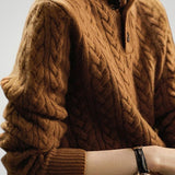 Britta | Eleganten pulover za dame z rafiniranimi gumbi