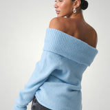 Oda | Eleganten pulover z Off-Shoulder dizajnom