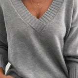 Clarine | Eleganten pulover z V-izrezom za dame s stilom
