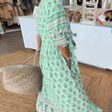 Jasmina – Obleka za Pomladno Osvežitev