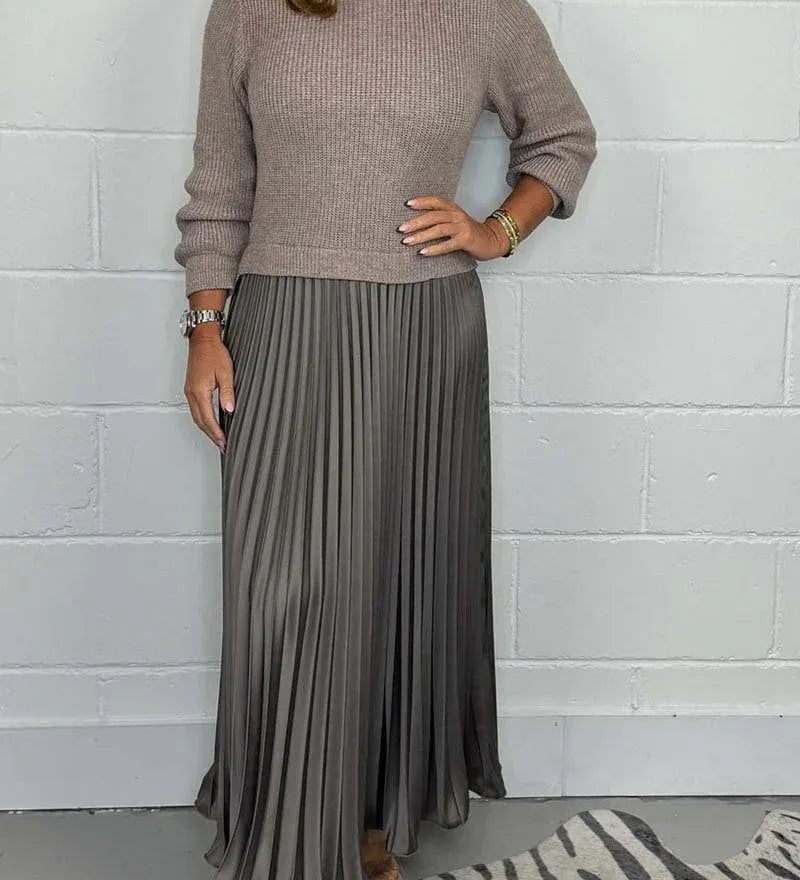 Michelle | Maxikleid z Jerseyjem in nabranim krilom