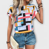 Marijeta – Šarena Bluza u Urbanom Stilu