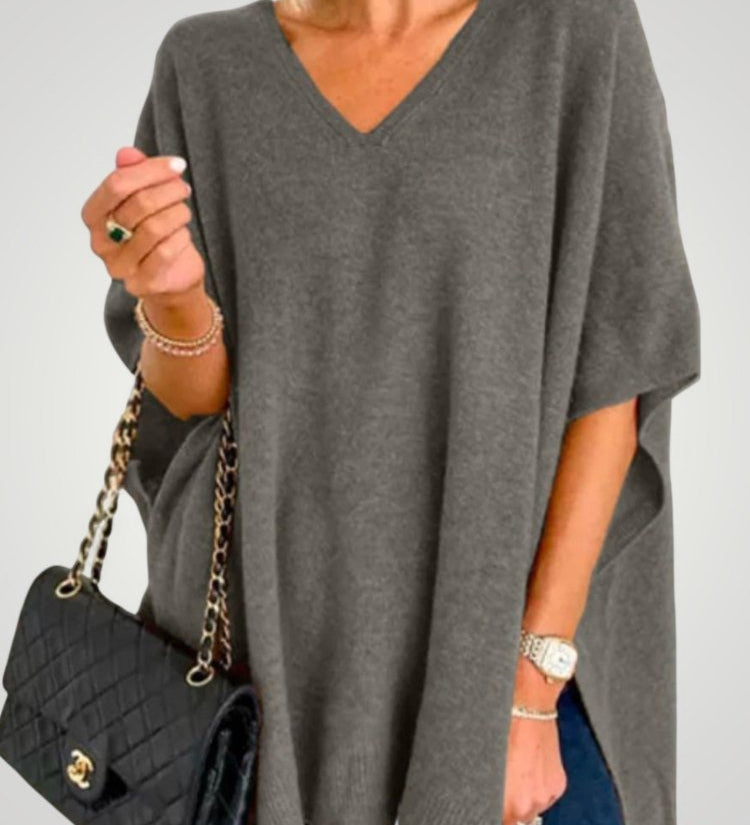 Traudel | Prevelik pončo z V-izrezom za eleganco