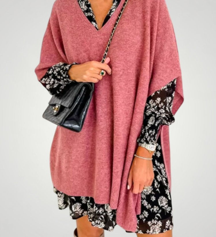 Traudel | Prevelik pončo z V-izrezom za eleganco